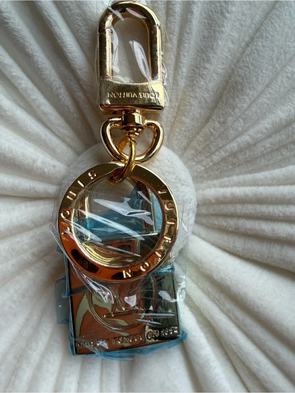 Gold Tone Padlock Bag Charm Keychain Fashion Accessory New